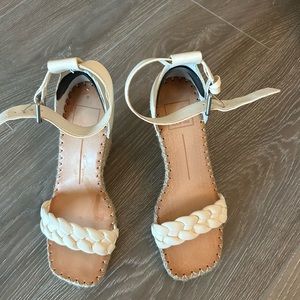 Dolce vita nilton ankle strap wedge sandal, white leather